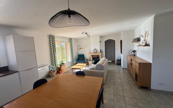 Maison à vendre    4 pièces • 100 m2 Puimoisson