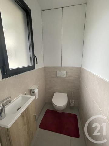 Maison à vendre  6 pièces - 136,47 m 2   VANNES  - 56