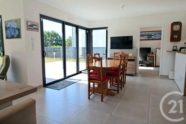 Maison à vendre  6 pièces - 136,47 m 2   VANNES  - 56