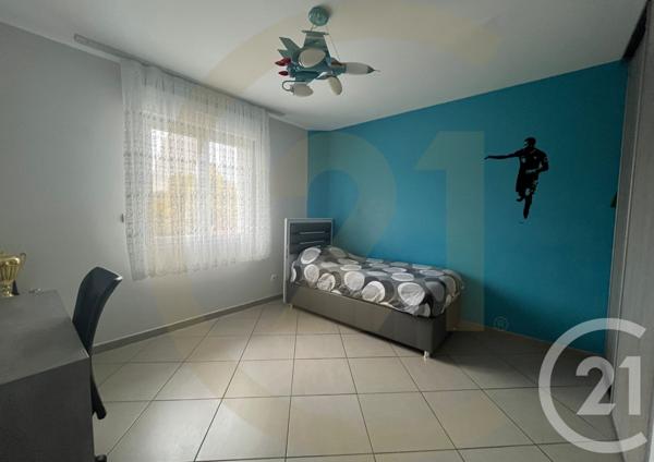 Maison à vendre  5 pièces - 143,12 m2 ST CLAIR DE LA TOUR - 38