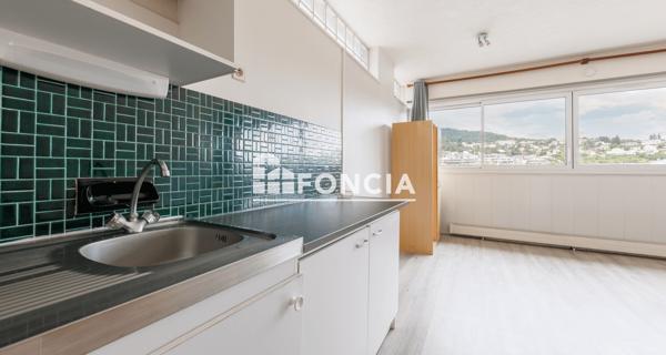 À vendre Studio 27.16 m² - Chamalières 63400