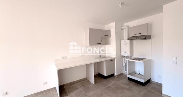 Location Appartement 2 pièces 47.74 m² - Morières-lès-avignon 84310