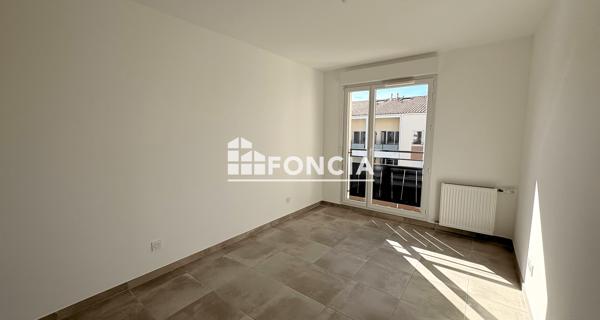 Location Appartement 2 pièces 47.74 m² - Morières-lès-avignon 84310