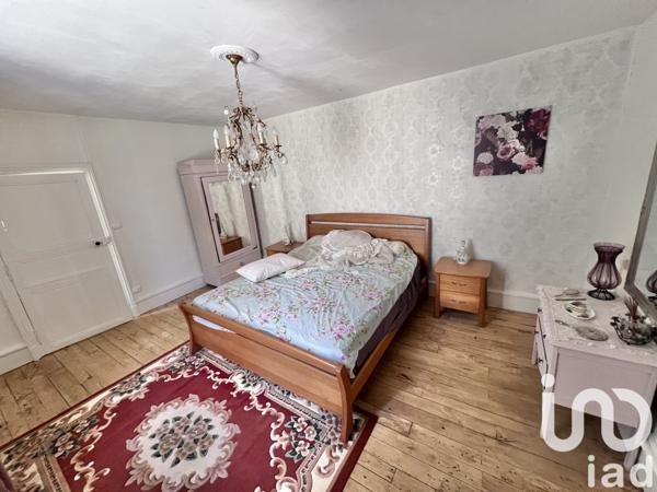 Maison à vendre 8 pièces 230 m² Charroux