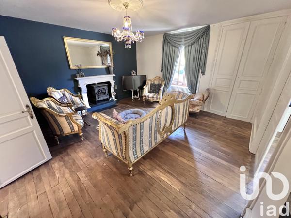 Maison à vendre 8 pièces 230 m² Charroux