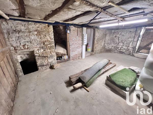 Maison à vendre 8 pièces 230 m² Charroux