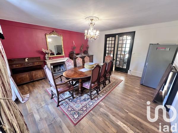 Maison à vendre 8 pièces 230 m² Charroux