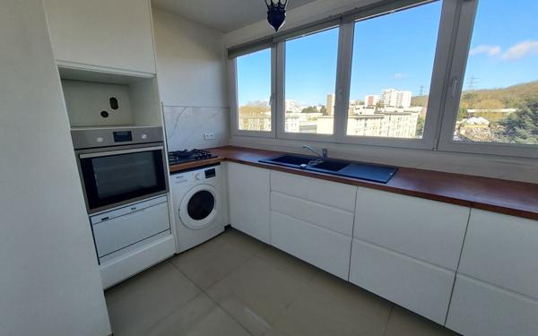 Appartement à vendre    2 pièces • 43,83 m2 Neuilly-Plaisance