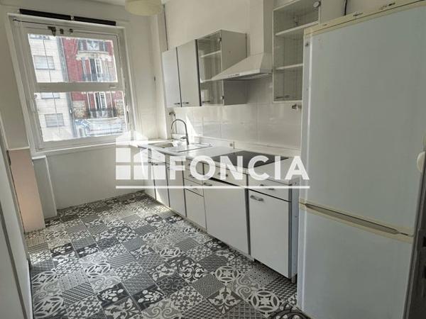 Location Appartement 3 pièces 69.1 m² - 102 RUE DU MOLINEL Lille 59000