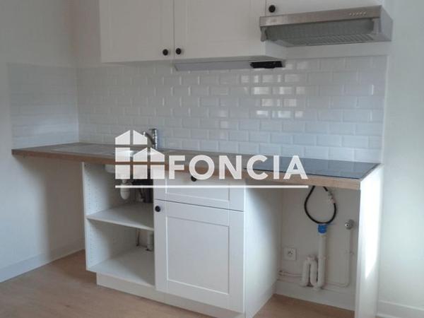 Location Appartement 3 pièces 55 m² - 12 RUE DU VIEUX REMPART Soissons 02200