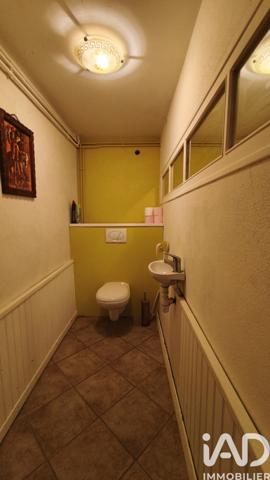 Maison à vendre 7 pièces 261 m² Le Monastier-sur-Gazeille