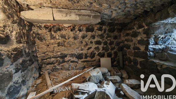 Maison à vendre 7 pièces 261 m² Le Monastier-sur-Gazeille