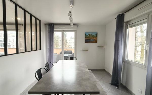 Appartement à vendre    3 pièces • 55,58 m2 Le Plessis-Trévise