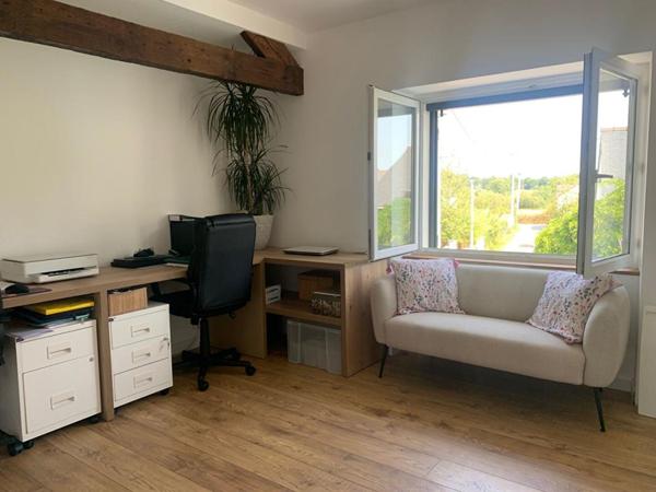 MAISON CLIMATISEE AVEC STUDIO INDEPENDANT LIMITE VANNES