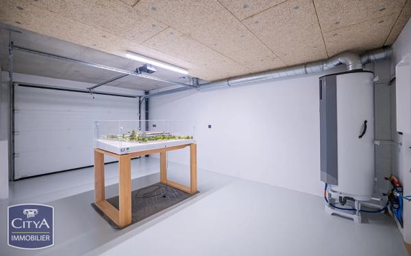 Maison à vendre 6 pièces 141m² Le Mans (72100)