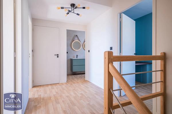 Maison à vendre 6 pièces 141m² Le Mans (72100)