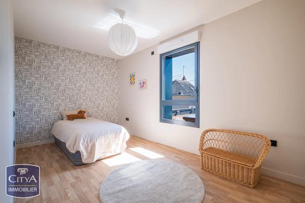 Maison à vendre 6 pièces 141m² Le Mans (72100)