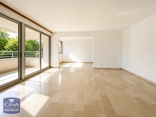 Appartement à vendre 3 pièces 98m² Nîmes (30000)