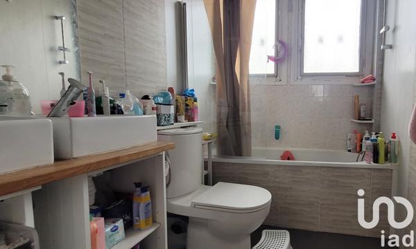 Maison à vendre 6 pièces 100 m² Saint-Amand-Montrond