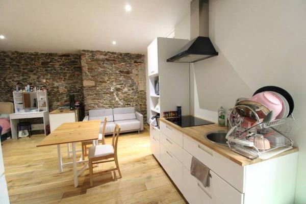 Appartement 1 pièce                                        - 44000 Nantes Réf : 12027