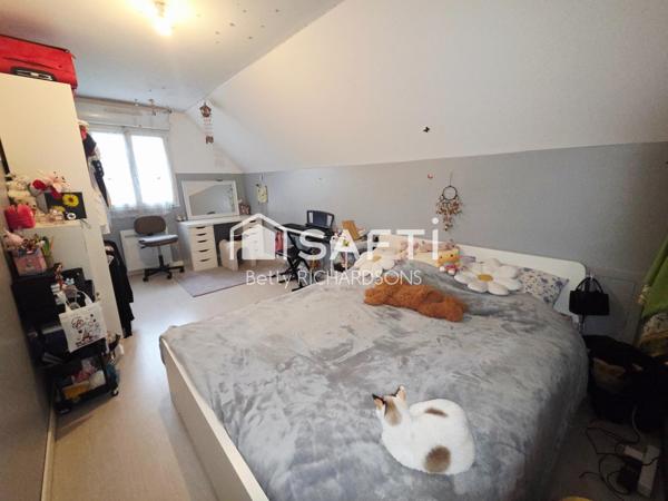 Sans travaux. Idéale grande famille. 4 chambres.