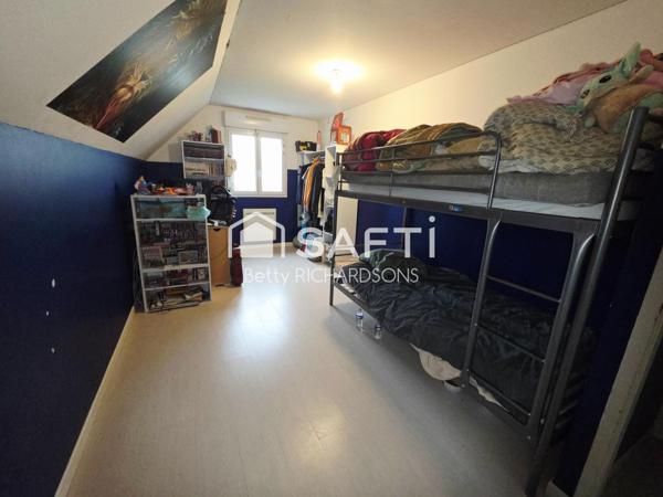 Sans travaux. Idéale grande famille. 4 chambres.