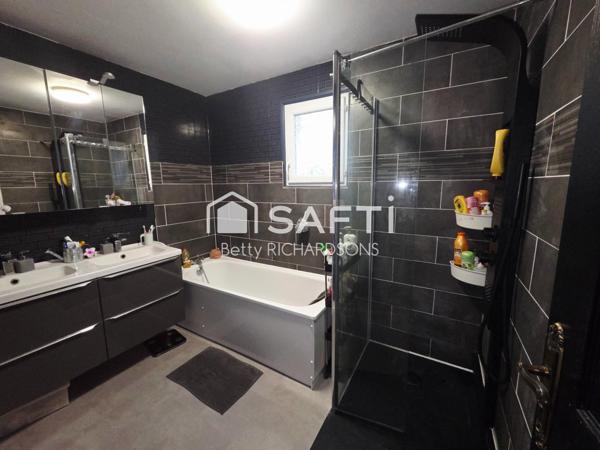 Sans travaux. Idéale grande famille. 4 chambres.