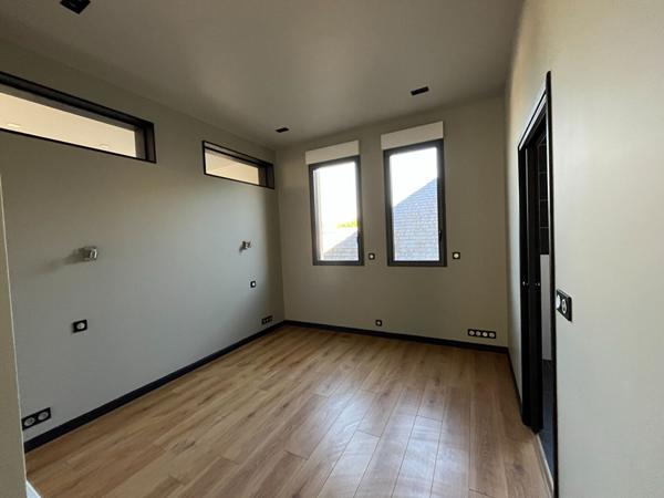 Concarneau appartement de 111 m² en hyper centre avec ascenseur terrasse et parking privé