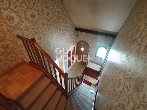 Pavillon individuel avec sous-sol total à vendre à PÉRONNE (80200)