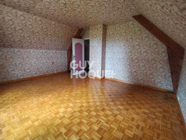 Pavillon individuel avec sous-sol total à vendre à PÉRONNE (80200)