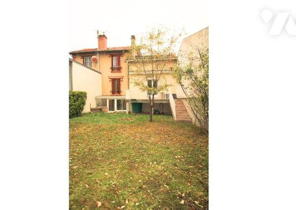 SCEAUX - A 800 M DU RER BOURG LA REINE