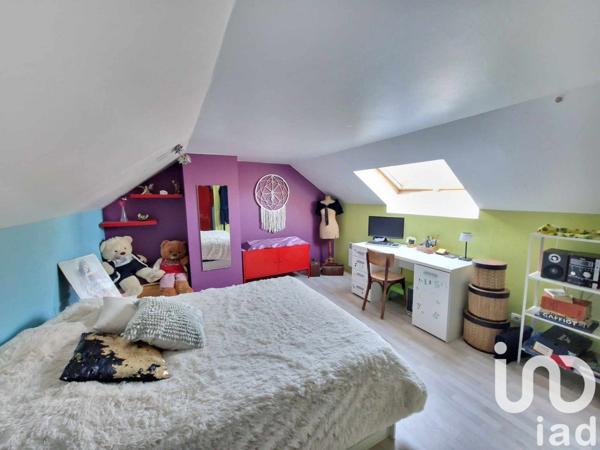 Maison traditionnelle 7 pièces de 125 m² à Châteauneuf-sur-Loire (45110)