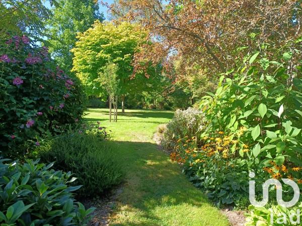 Maison traditionnelle 7 pièces de 125 m² à Châteauneuf-sur-Loire (45110)