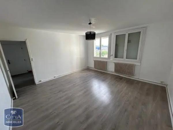 Appartement à louer 2 pièces 57.49m²