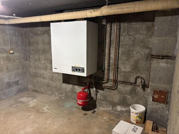 Maison de ville à vendre à Briec dans le Finistère (29510), ref : MAIS/1038   
Bourg