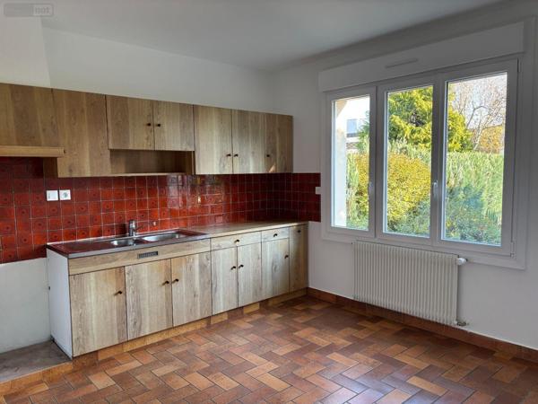 Maison de ville à vendre à Briec dans le Finistère (29510), ref : MAIS/1038   
Bourg