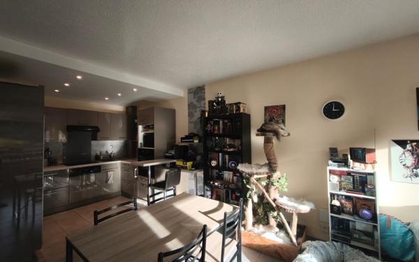 Appartement à vendre    2 pièces • 58,76 m2 Cran-Gevrier