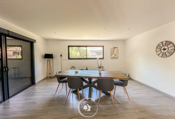 Arsac (33460) MAISON CONTEMPORAINE 2022 T6 - 4/5 CHAMBRES - GARAGE XL