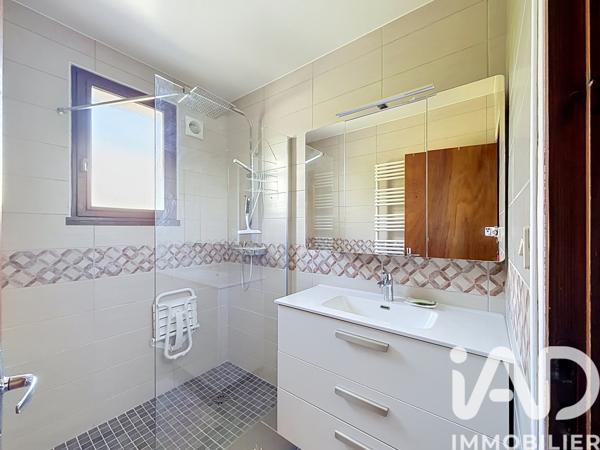 Maison à vendre 8 pièces 125 m² Saint-Chély-d'Apcher