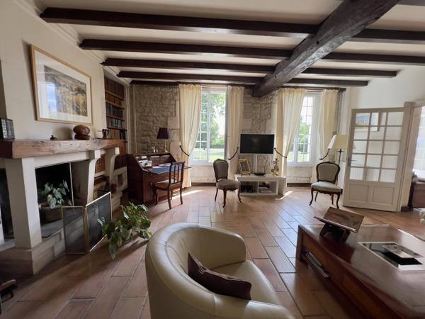 Maison à vendre à Jarnac (16200) - Charente