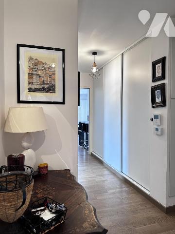 A VENDRE VANNES (56) PROCHE PORT  BEL APPARTEMENT DE 92 M² AVEC DOUBLE GARAGE