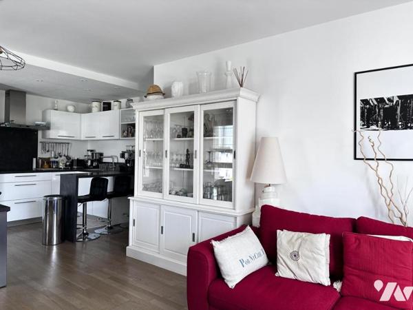 A VENDRE VANNES (56) PROCHE PORT  BEL APPARTEMENT DE 92 M² AVEC DOUBLE GARAGE