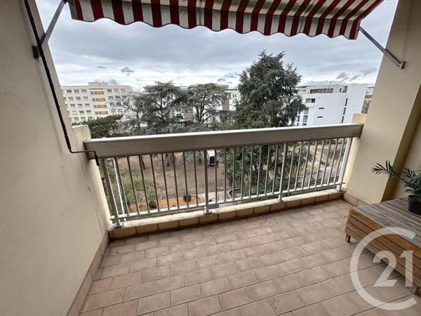 Appartement F3 à vendre  3 pièces - 77,40 m2 LYON - 69007