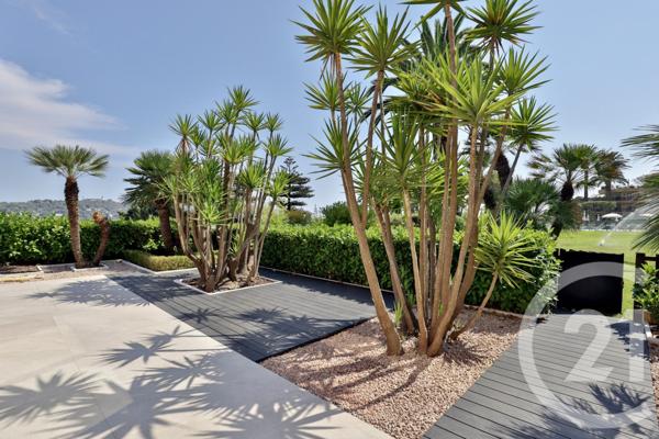 Appartement F4 à vendre  4 pièces - 172,18 m2 NICE - 06