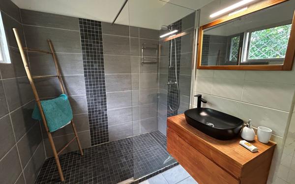 Maison à vendre    5 pièces • 134,58 m2 Saint-François