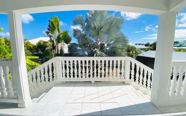 Maison à vendre    5 pièces • 134,58 m2 Saint-François