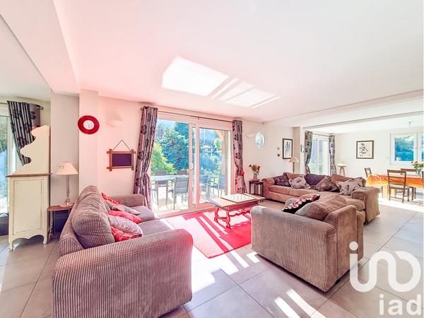 Maison à vendre 9 pièces 258 m² Sevrier