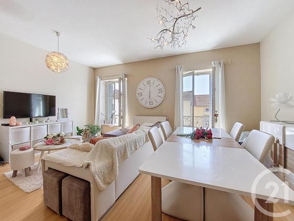 Appartement F3 à vendre  3 pièces - 76 m2 VITTEL - 88