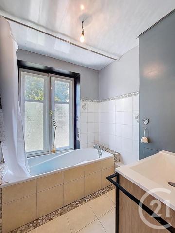 Appartement F3 à vendre  3 pièces - 76 m2 VITTEL - 88