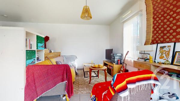 Appartement T3 à vendre  3 pièces - 65,40 m 2   BENESSE MAREMNE  - 40